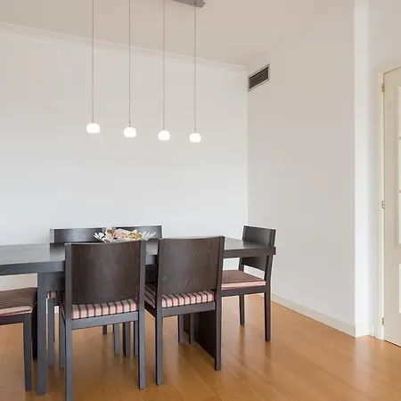 Appartement Feels Like Home Malhoa Modern Place